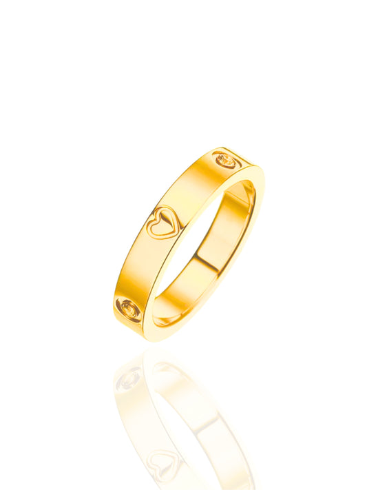 timeless jewellery, perfect gift for her, elegant jewellery, dainty jewellery, simple jewellery, fashion accessories, sleek jewellery, trendy jewellery, lightweight ring, stylish jewellery, simple ring, statement ring, ring Australia, heart design ring, ring with stones, classic gold ring, gold ring