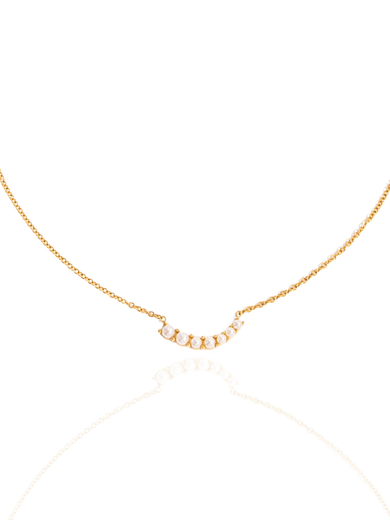 gold necklace, timeless jewellery, perfect gift for her, elegant necklace, charm necklace, best gift for her, classic gold chain necklace, stylish gift, statement necklace, versatile necklace, necklace Australia, link chain necklace, interlocking pendant necklace, y-shaped necklace, necklace with stone pendant, necklace with bold pendant, pendant with stones, necklace with gem pendant, lock pendant, pearl pendant necklace