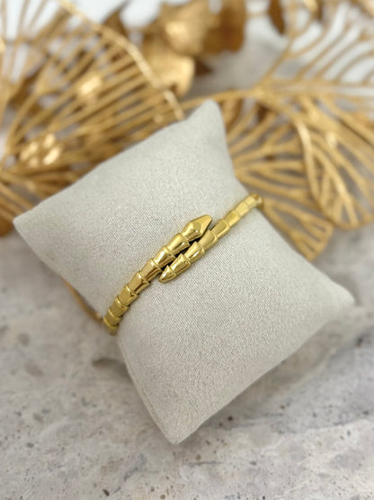 serpent bangle, snake  bangle, snake jewellery, serpent jewellery