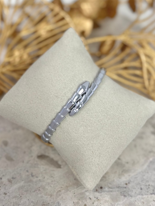 serpent bangle, snake  bangle, snake jewellery, serpent jewellery