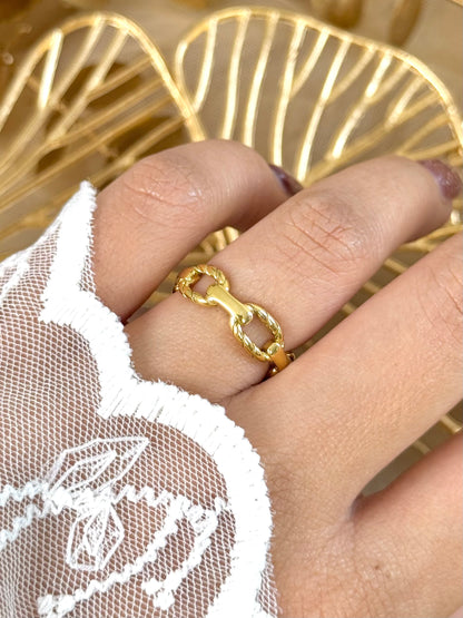 link ring, simple ring, stackable ring, minimal ring, ring for everday australia, affordable ring in australia