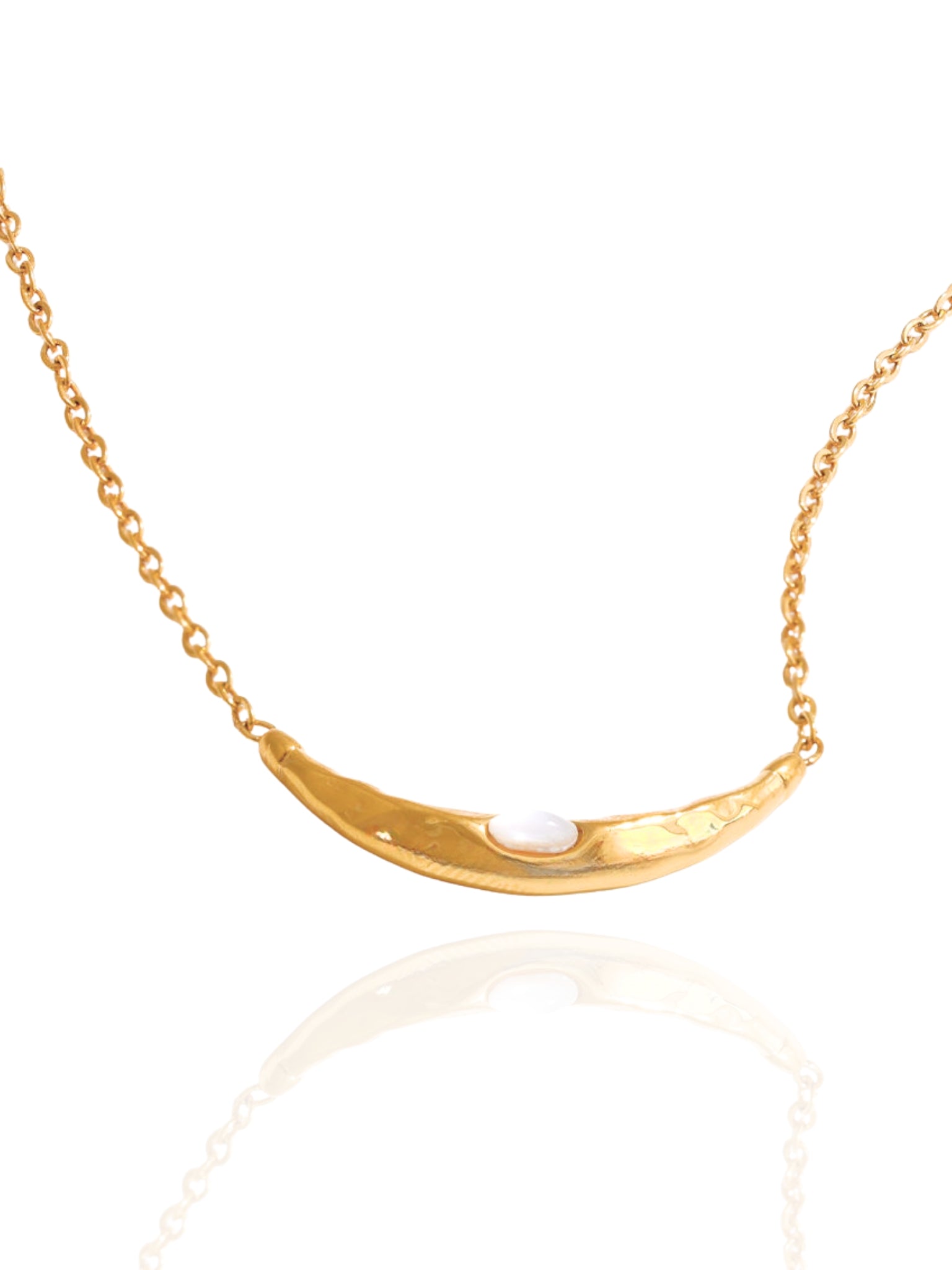 gold necklace, timeless jewellery, perfect gift for her, elegant necklace, charm necklace, best gift for her, classic gold chain necklace, stylish gift, statement necklace, versatile necklace, necklace Australia, link chain necklace, interlocking pendant necklace, y-shaped necklace, necklace with stone pendant, necklace with bold pendant, pendant with stones, necklace with gem pendant, necklace with colored stone pendant
