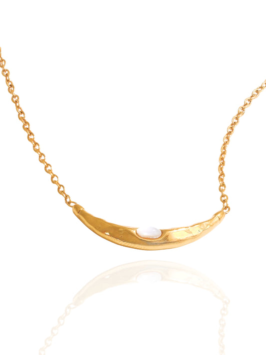 gold necklace, timeless jewellery, perfect gift for her, elegant necklace, charm necklace, best gift for her, classic gold chain necklace, stylish gift, statement necklace, versatile necklace, necklace Australia, link chain necklace, interlocking pendant necklace, y-shaped necklace, necklace with stone pendant, necklace with bold pendant, pendant with stones, necklace with gem pendant, necklace with colored stone pendant