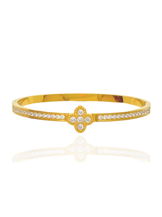 flower bangle, stone bangle, gold bangle, wrist accessory, clover bangle, cute bangle