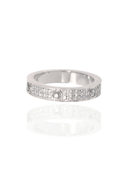 timeless jewellery, perfect gift for her, elegant jewellery, dainty jewellery, simple jewellery, fashion accessories, sleek jewellery, trendy jewellery, lightweight ring, stylish jewellery, simple ring, statement ring, ring Australia, ring with stones, classic silver ring, silver ring