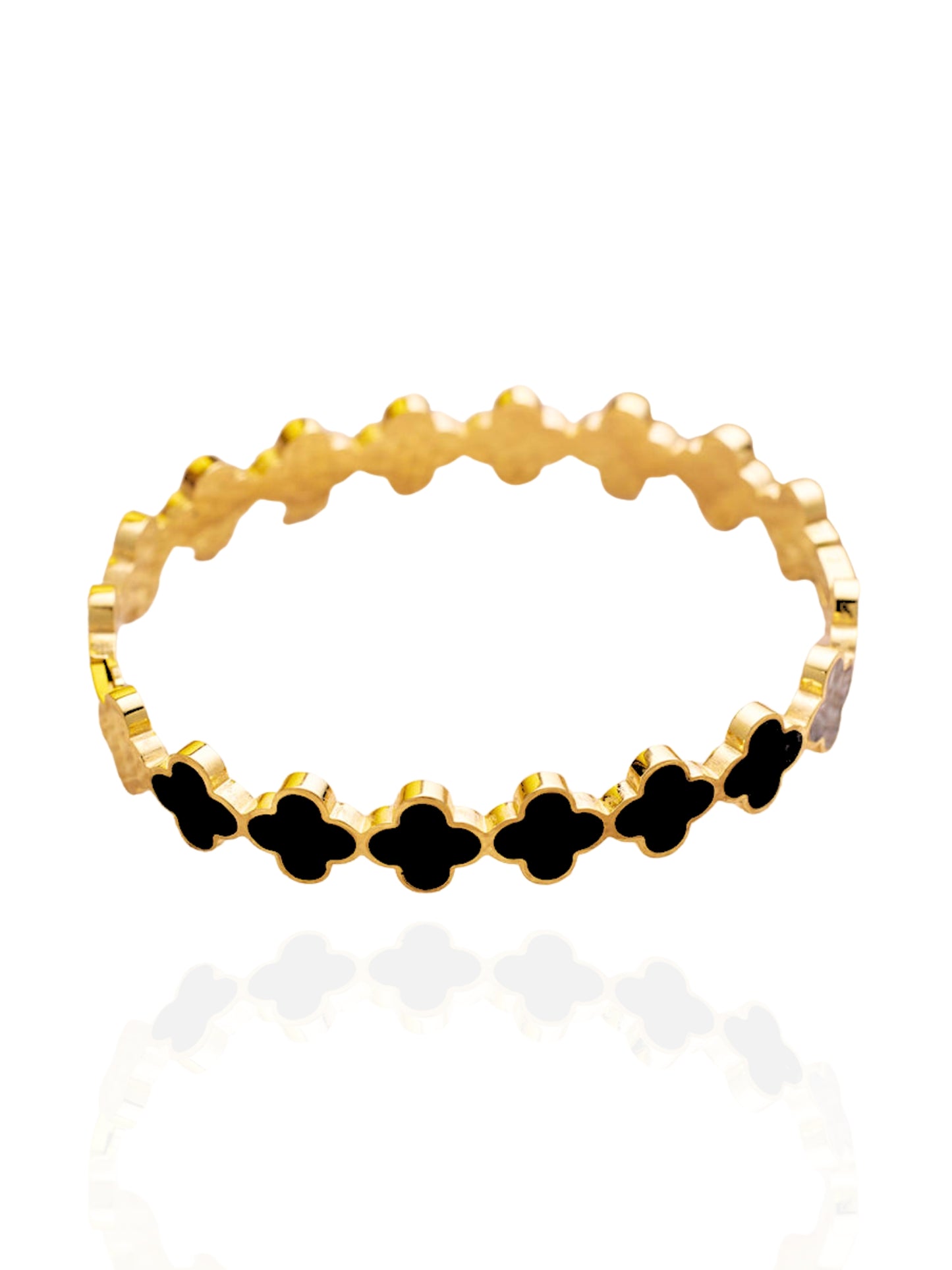 clover bangle, plain clover bangle, white clover bangle, black clover bangle, versatile bangle, lightweight bangle, clover bracelet, timeless bangle, timeless clover bangle, cute bangle, flower bangle, gold clover bangle