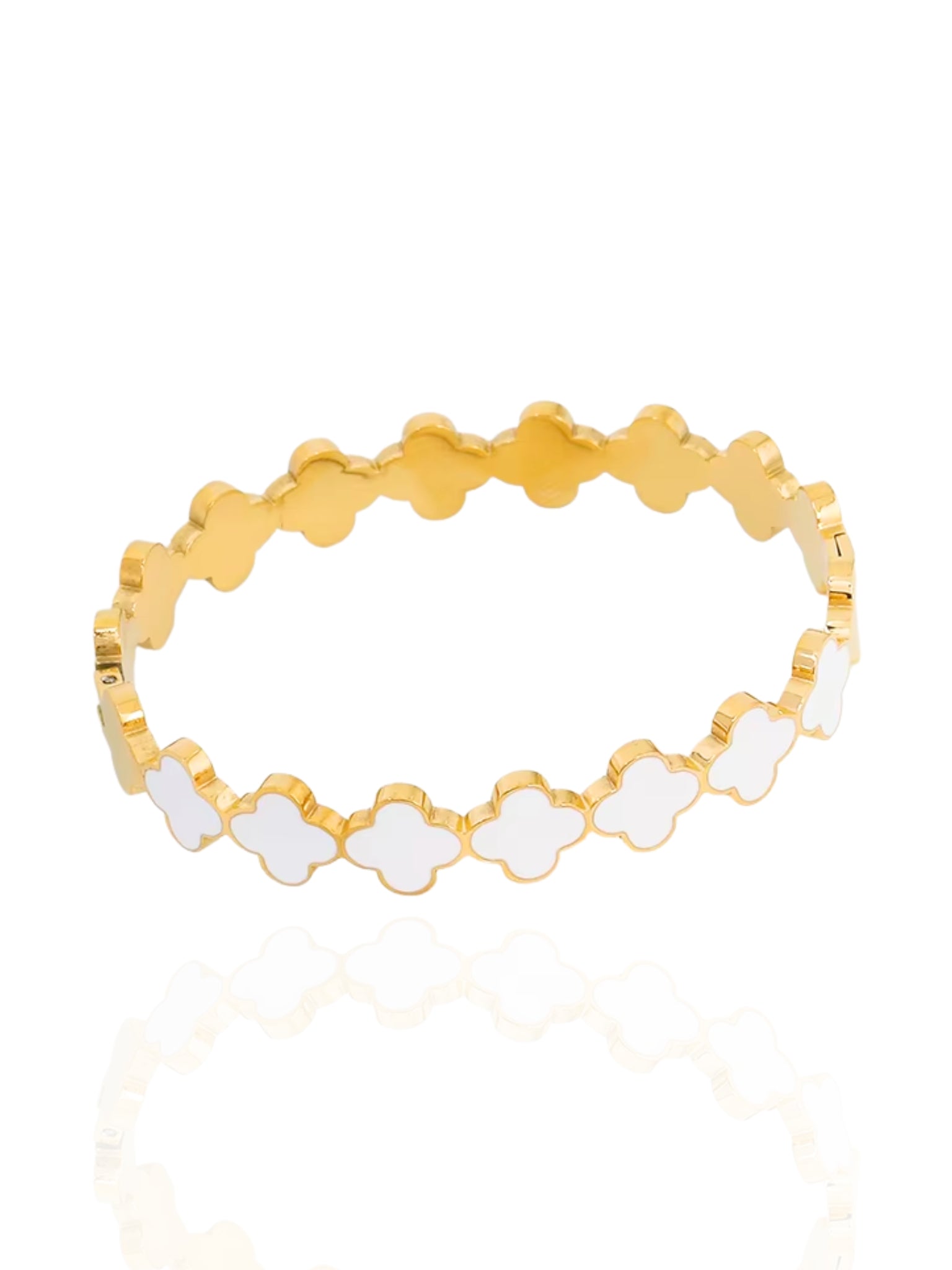 clover bangle, plain clover bangle, white clover bangle, black clover bangle, versatile bangle, lightweight bangle, clover bracelet, timeless bangle, timeless clover bangle, cute bangle, flower bangle, gold clover bangle