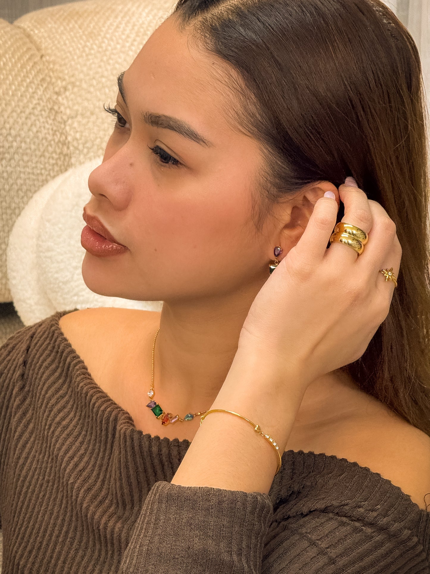 gold bracelet, minimalist, formal wear, jewellery for occasion, gift idea for her, cute bracelet, dainty bracelet, elegant bracelet, dainty, unique bracelet, chain bracelet, stone design bracelet