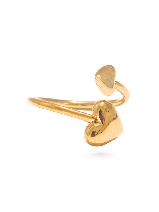 gold ring, unique design ring, formal wear, jewellery for occasion, gift idea for her, cute ring, dainty ring, elegant ring, dainty ring, unique ring, cute design ring, twisted design ring, statement ring, maximalist ring, minimalist ring, pearl design ring, butterfly design ring, colored stone ring, adjustable ring, ring with stones, simple design ring, heart design ring, ring with pearls