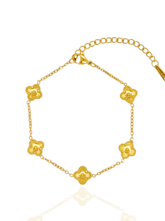 gold clover, clover bracelet, cute gold bracelet, cute bracelet, 5 clover bracelet