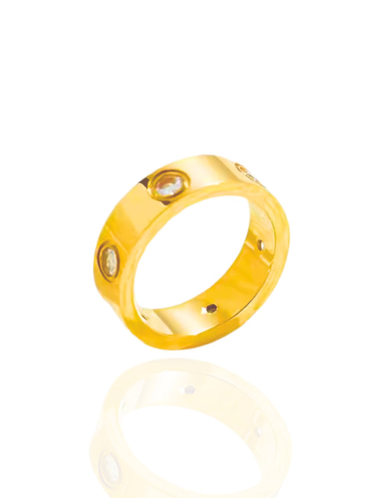 timeless jewellery, perfect gift for her, elegant jewellery, dainty jewellery, simple jewellery, fashion accessories, sleek jewellery, trendy jewellery, lightweight ring, stylish jewellery, simple ring, statement ring, ring Australia, ring with stones, classic gold ring, gold ring