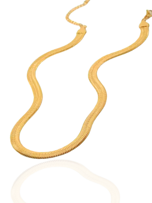 timeless jewellery, perfect gift for her, elegant necklace, charm necklace, best gift for her, classic gold chain necklace, stylish gift, statement necklace, versatile necklace, necklace Australia, y-shaped necklace, link chain necklace, necklace with minimal stones, simple necklace, flat chain necklace
