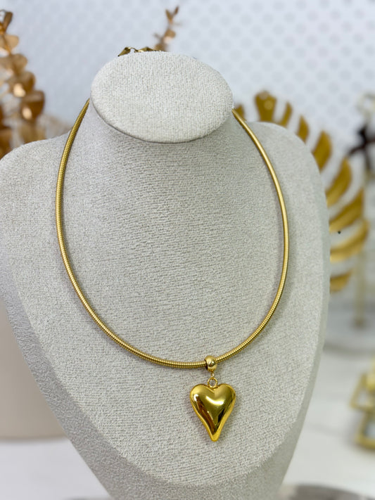 Timeless jewellery, Simple_Necklace_Perfect_Gift_for_Her_Elegant_Necklace_Dainty_Jewelry_Classic_Gold_Chain_Fashion_Accessories_Sleek_Necklace_Trendy_Jewellery_Lightweight_Chain_Stylish_Gift_Idea_Statement_Necklace_Modern_Jewellery_Versatile necklace, heart necklace