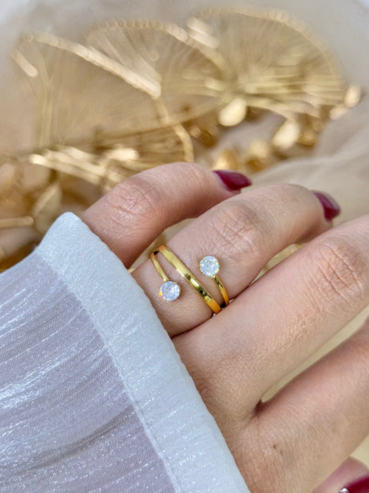 twisted design ring, unique design ring, elegant ring, cute ring, minimal ring, ring with stone