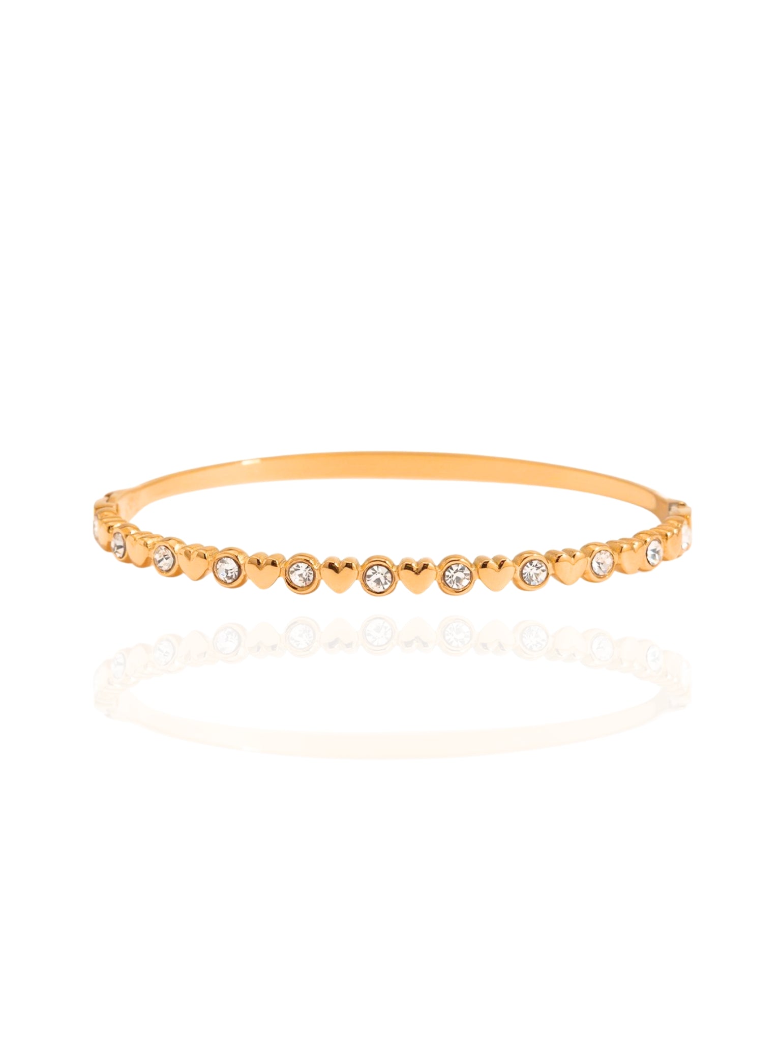 timeless jewellery, perfect gift for her, elegant jewellery, elegant bracelet, charm bracelet, dainty jewellery, simple jewellery,  fashion accessories, lightweight bangle, trendy jewellery, lightweight bangle, stylish jewellery, simple bangle, classic gold bangle, heart design bangle, gift for her, classic gold chain bangle, stylish gift, statement bracelet, versatile bracelet, gold bracelet, gold bangle, elegant bangle, lightweight bangle, lightweight bracelet