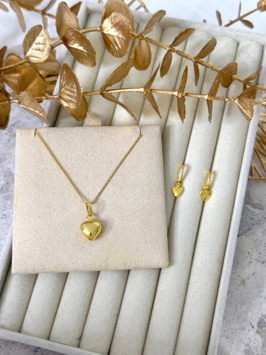 jewellery set, heart pendant necklace, heart necklace, heart earrings, heart design jewellery set
