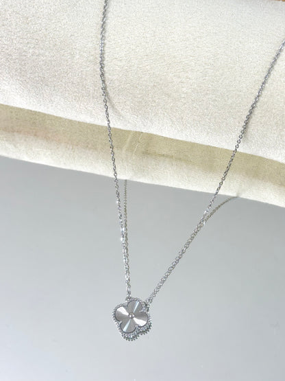 clover necklace, silver clover, plain clover,  simple clover necklace, clover jewellery, clover  australia