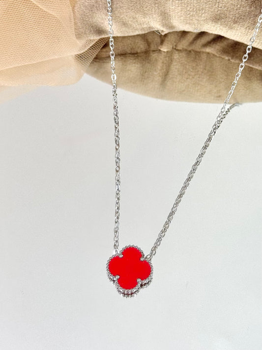 Clover red, silver red clover, red necklace, clover in silver, clover in red, simple clover necklace