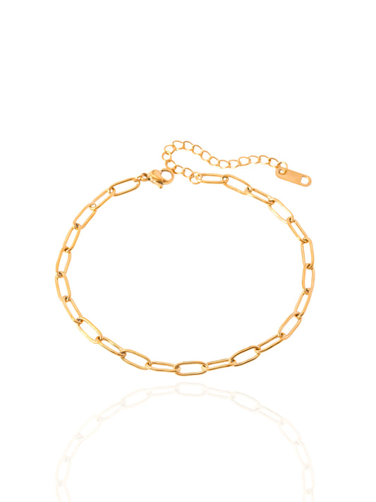 timeless jewellery, perfect gift for her, elegant anklet, dainty jewellery, simple anklet, fashion accessories, minimal anklet, pearl anklet, sleek jewellery, trendy jewellery, statement anklet, stylish anklet, cute anklet, dainty anklet, gold anklet, paperclip chain anklet
