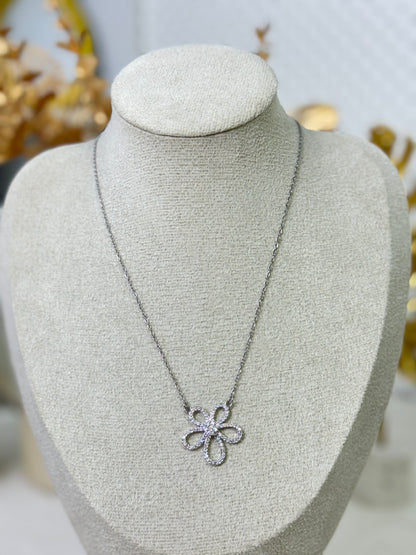 Timeless jewellery, Simple_Necklace_Perfect_Gift_for_Her_Elegant_Necklace_Dainty_Jewelry_Classic_Gold_Chain_Fashion_Accessories_Sleek_Necklace_Trendy_Jewellery_Lightweight_Chain_Stylish_Gift_Idea_Statement_Necklace_Modern_Jewellery_Versatile necklace

silver necklace, simple necklace, flower design necklace, flower pendant necklace, bini inspired necklace