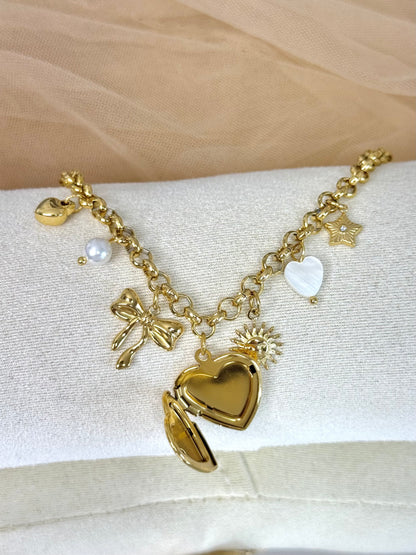 timeless jewellery, perfect gift for her, elegant bracelet, charm bracelet, best gift for her, classic gold chain bracelet, stylish gift, statement bracelet, versatile bracelet, bracelet Australia, gold bracelet, lucky charm, cute bracelet, dangling bracelet, bow design bracelet, heart design bracelet, star design bracelet, pearl bracelet