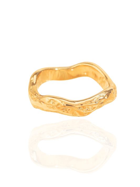gold ring, silver ring, simple ring, unique design ring, formal wear, jewellery for occasion, gift idea for her, cute ring, dainty ring, elegant ring, dainty ring, unique ring, cute design ring, twisted design ring, statement ring, maximalist ring, minimalist ring, pearl design ring, butterfly design ring, colored stone ring, adjustable ring, ring with stones, simple design ring, heart design ring, ring with pearls, ring with cross, cross ring, ring with stones, chunky ring, flower design ring, curved ring
