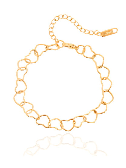gold bracelet, minimalist, formal wear, jewellery for occasion, gift idea for her, cute bracelet, dainty bracelet, elegant bracelet, dainty, unique bracelet, chain bracelet, heart chain bracelet, heart design bracelet