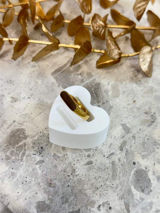gold ring, simple ring, stackable ring, minimal ring, ring for everyday australia, affordable ring in Australia
