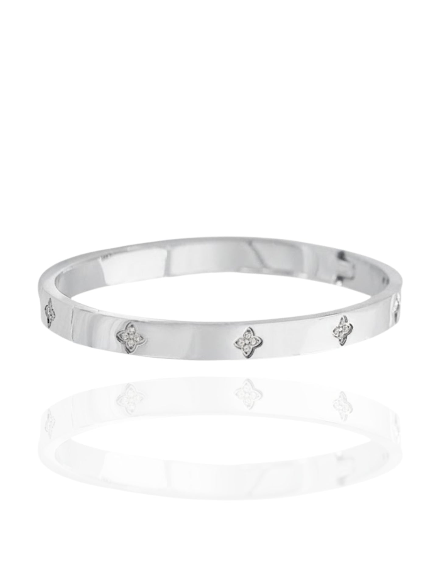timeless jewellery, perfect gift for her, elegant jewellery, elegant bracelet, charm bracelet, dainty jewellery, simple jewellery,  fashion accessories, sleek jewellery, trendy jewellery, lightweight bangle, stylish jewellery, simple bangle, bangle with stones, heart design bangle, flower bangle, intricate design bangle, perfect gift for her, best gift for her, classic gold chain bangle, stylish gift, statement bracelet, versatile bracelet, bracelet Australia, gold bracelet, silver bangle