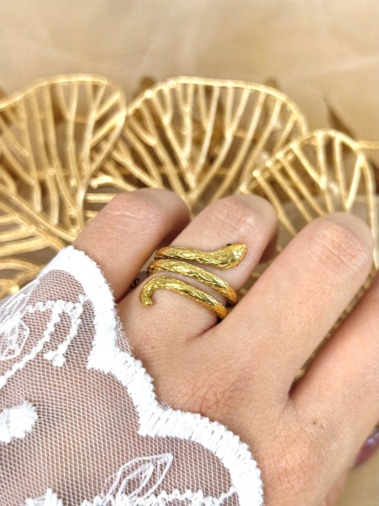 snake ring, snake design jewellery. snake jewellery, serpent, snake rings 