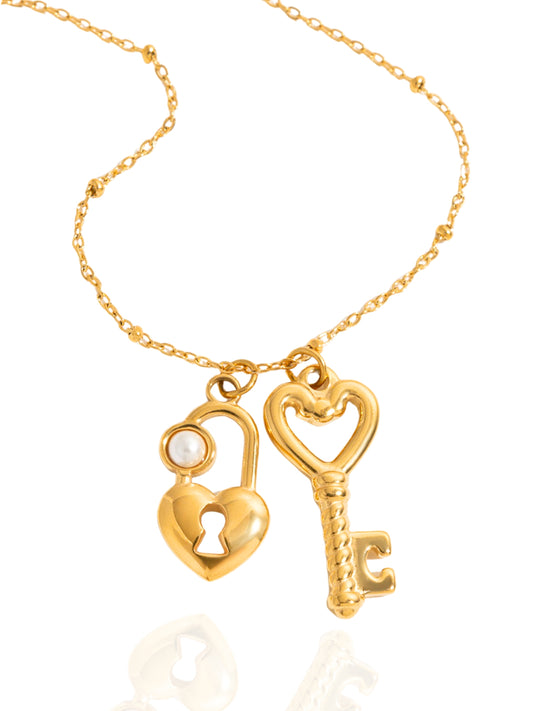 Shari Necklace