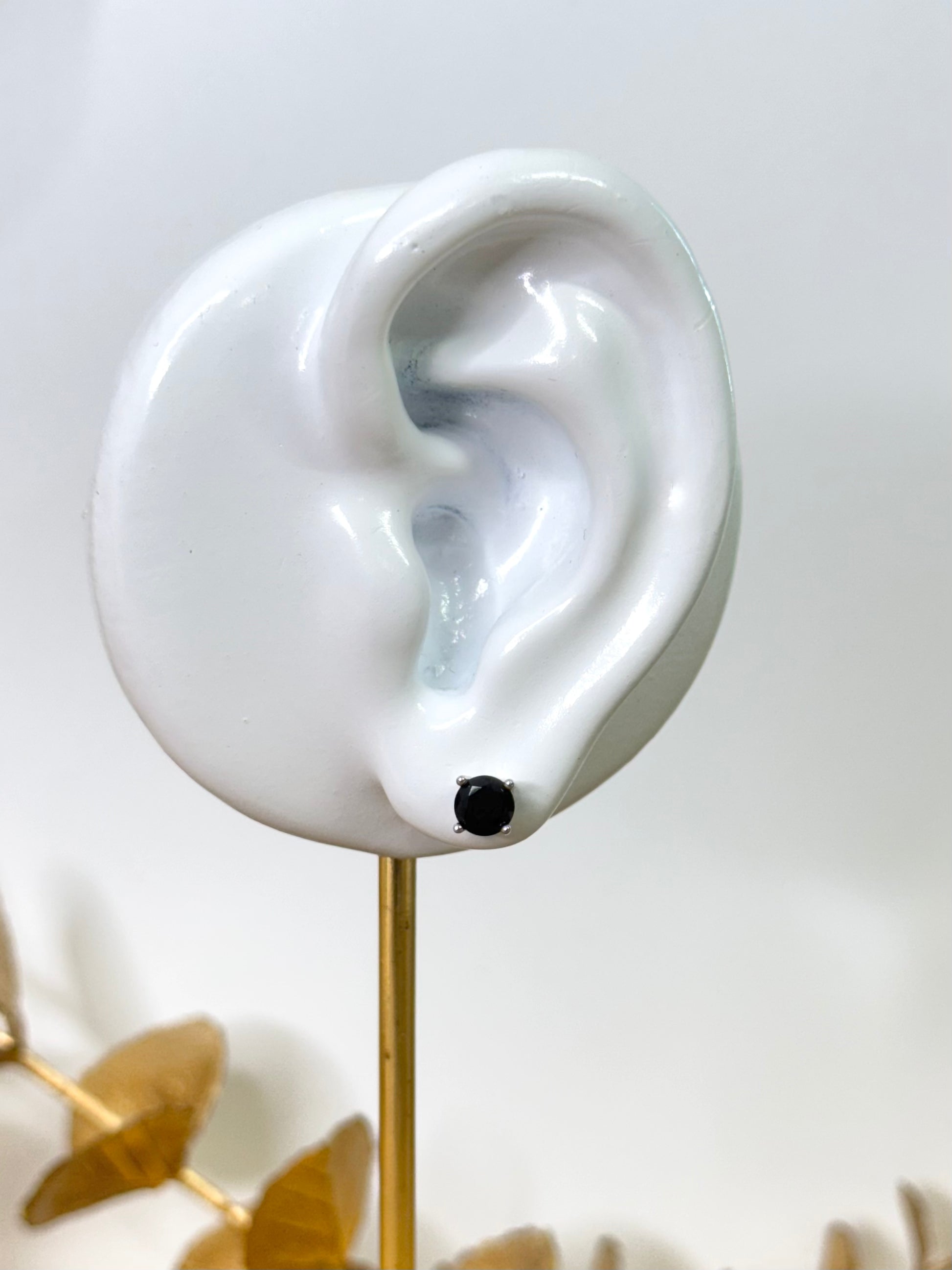 small stud earrings, black earrings, simple earrings