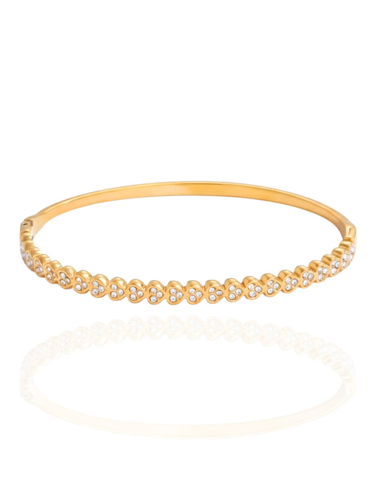 timeless jewellery, perfect gift for her, elegant jewellery, elegant bracelet, simple jewellery,  fashion accessories, sleek jewellery, trendy jewellery, lightweight bangle, stylish jewellery, simple bangle, classic gold bangle, bangle with stones, heart design bangle, best gift for her, classic gold chain bangle, stylish gift, statement bracelet, versatile bracelet, bracelet Australia, gold bracelet, gold bangle, elegant bangle, classic bangle, bangle for any outfit, lightweight bracelet