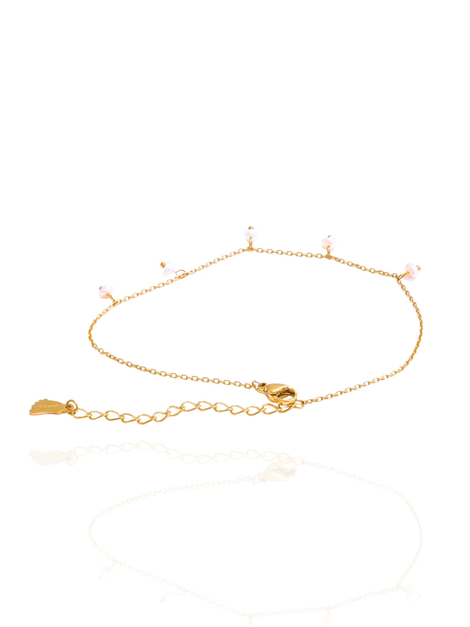 timeless jewellery, perfect gift for her, elegant anklet, dainty jewellery, simple anklet, fashion accessories, minimal anklet, pearl anklet, sleek jewellery, trendy jewellery, statement anklet, stylish anklet, cute anklet, dainty anklet, gold anklet, dangling pearl anklet, chain anklet