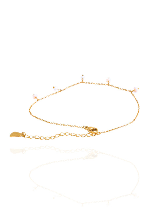 timeless jewellery, perfect gift for her, elegant anklet, dainty jewellery, simple anklet, fashion accessories, minimal anklet, pearl anklet, sleek jewellery, trendy jewellery, statement anklet, stylish anklet, cute anklet, dainty anklet, gold anklet, dangling pearl anklet, chain anklet