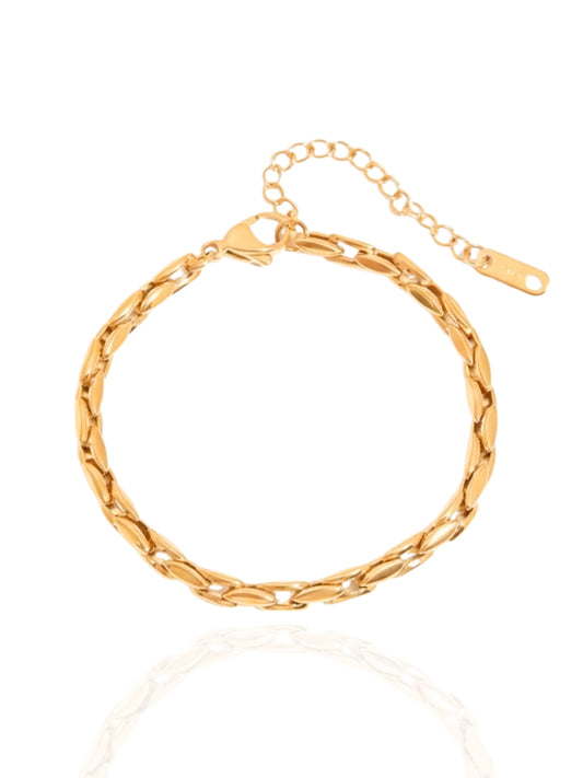 chain bracelet, lightweight bracelet, charm bracelet, elegant bracelet, bracelet Australia, gold bracelet, chunky bracelet, textured bracelet, versatile bracelet