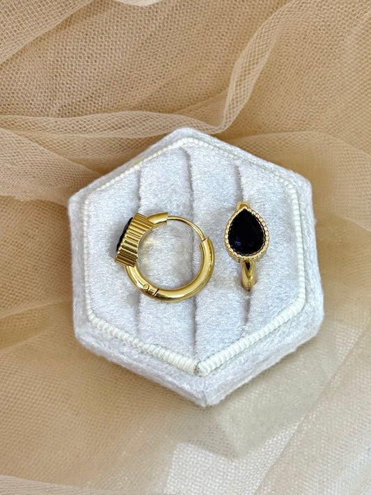 black earrings, stone earrings, fancy earrings, precious earrings